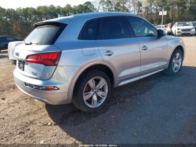 Audi Q5 2.0T Premium / Tech Premium, снимка 4 - Автомобили и джипове - 54357754