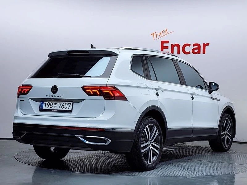 VW Tiguan 2.0 TSI Prestige| 150к.с.| ВКЛ.ТЕХНОТЕСТ, снимка 2 - Автомобили и джипове - 55119059