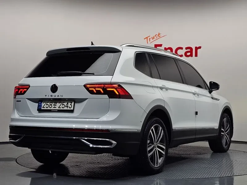 VW Tiguan Allspace 2.0 Tsi Prestige, снимка 2 - Автомобили и джипове - 55748320