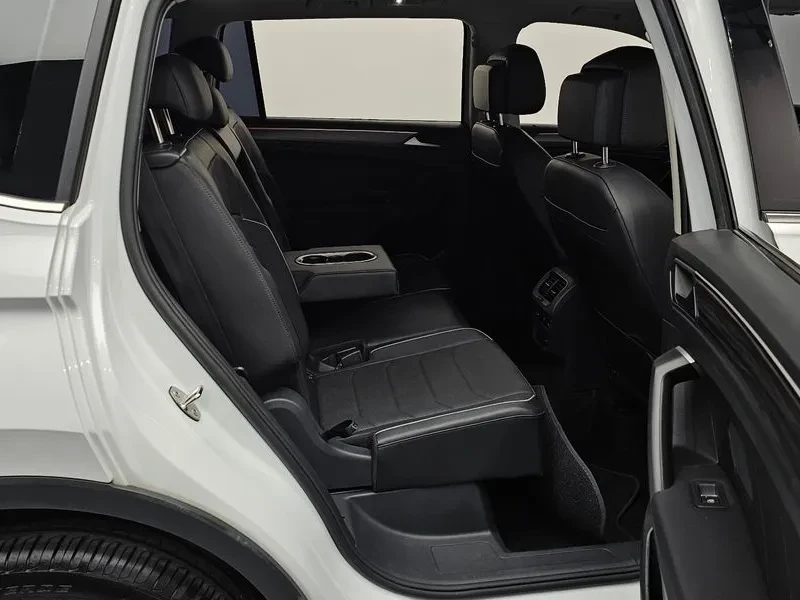 VW Tiguan Allspace 2.0 Tsi Prestige, снимка 12 - Автомобили и джипове - 55748320