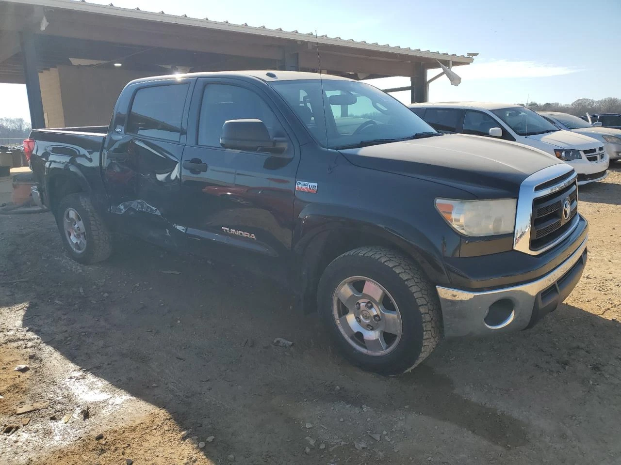 Toyota Tundra DOUBLE CAB SR5 5.7L V8 - изображение 4