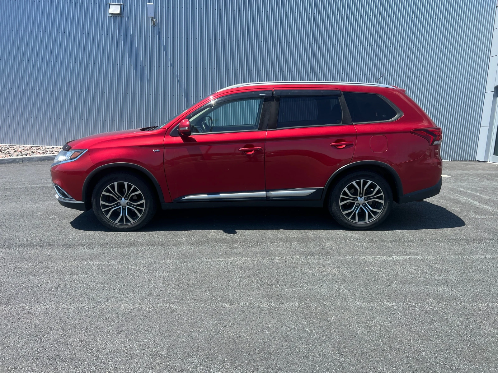 Mitsubishi Outlander SE CARFAX АВТО КРЕДИТ  - изображение 4
