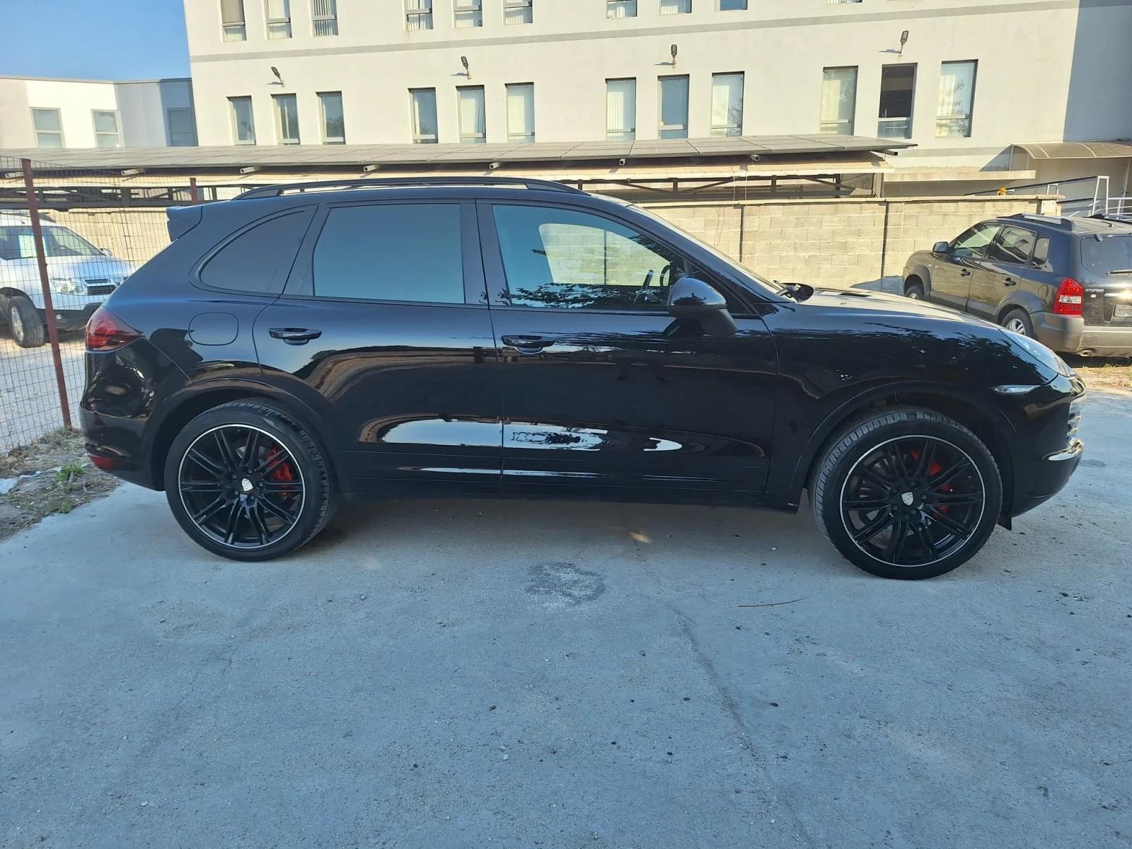Porsche Cayenne * 3.0d/GTS/Нави/Дистроник/Кожа/Камера/Кейлес Го*  - изображение 8