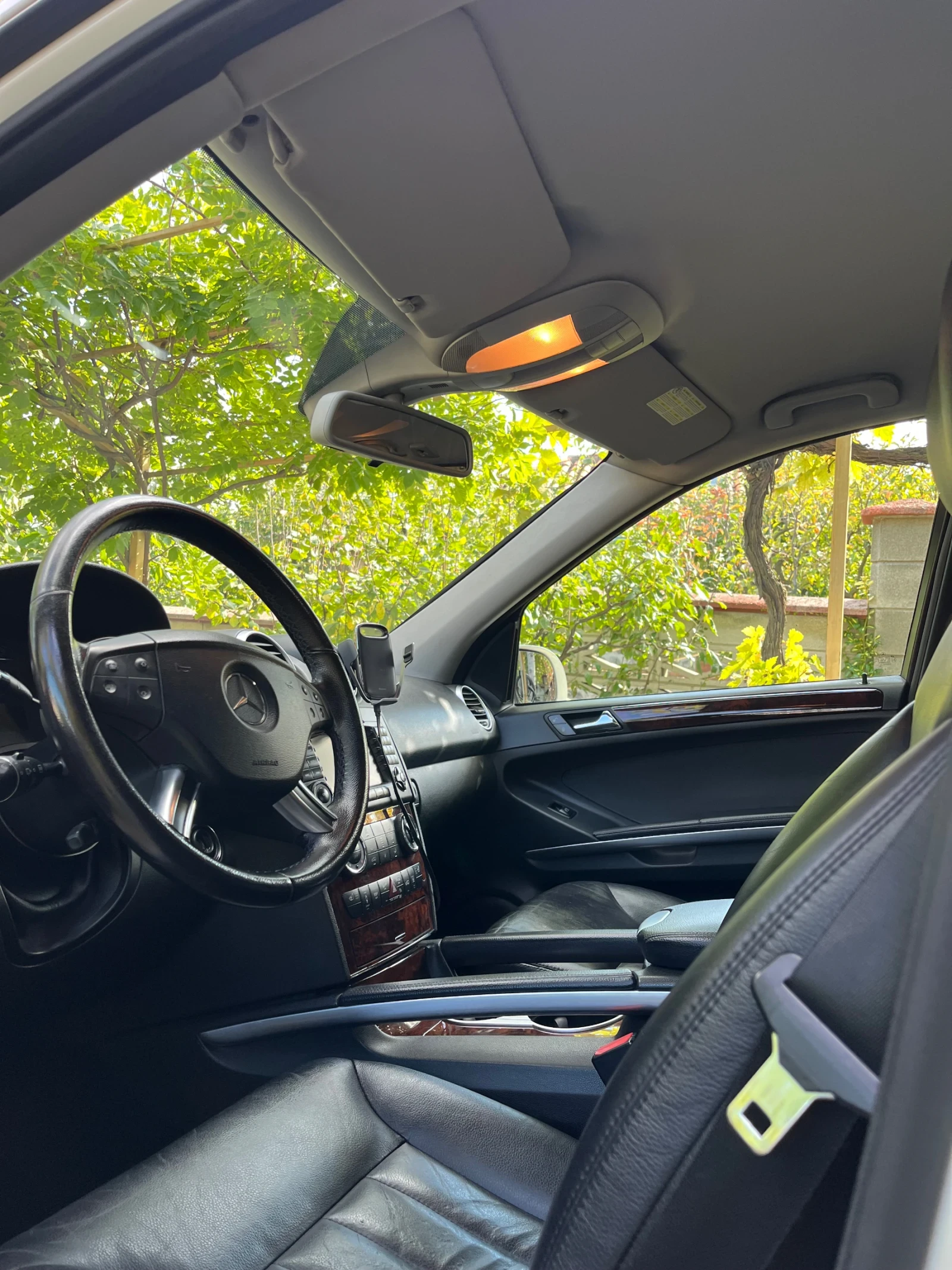 Mercedes-Benz ML 320  - изображение 4