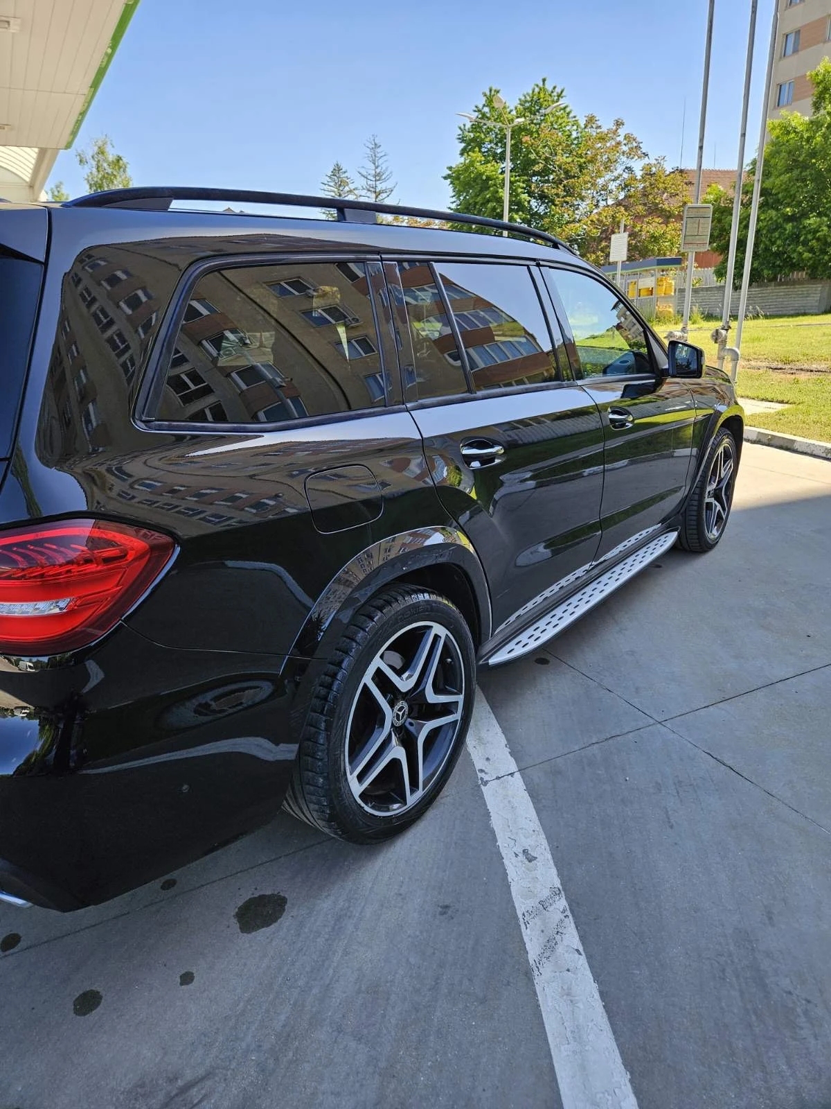 Mercedes-Benz GLS 350 AMG, снимка 6 - Автомобили и джипове - 53927588