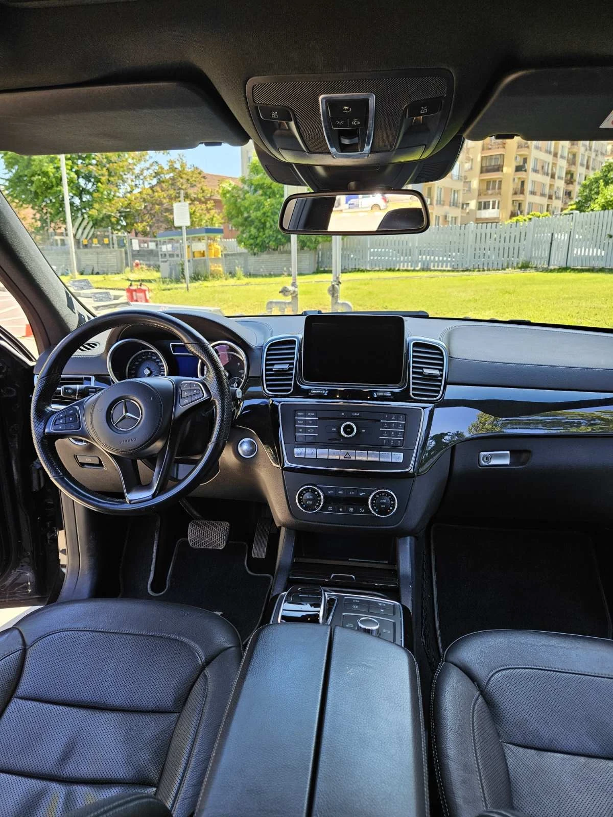 Mercedes-Benz GLS 350 AMG, снимка 12 - Автомобили и джипове - 53927588