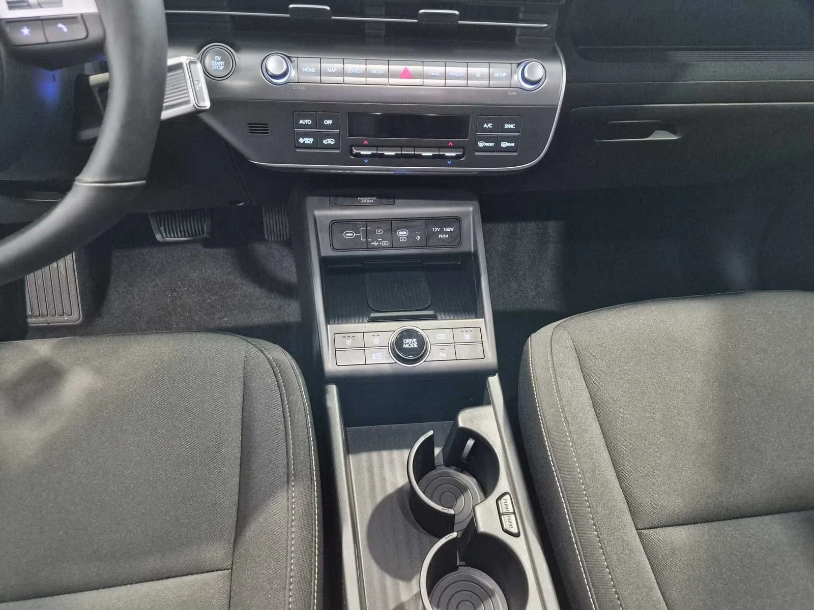 Hyundai Kona Trend Elektro, снимка 12 - Автомобили и джипове - 54145178