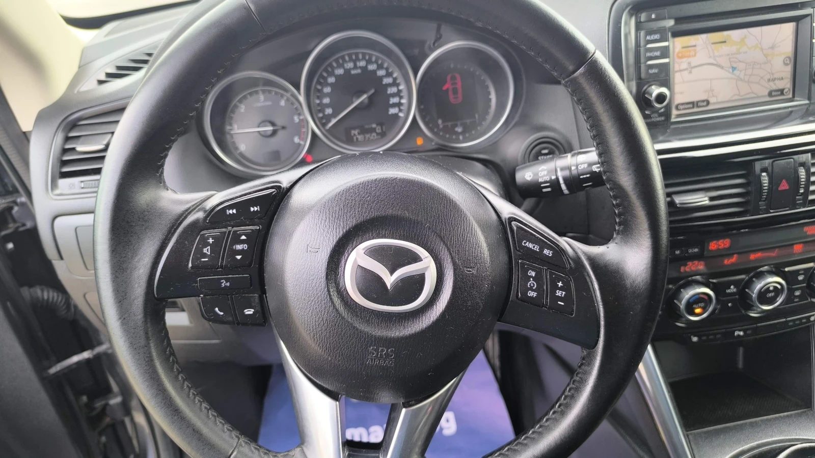 Mazda CX-5 2.2d, снимка 13 - Автомобили и джипове - 54409919