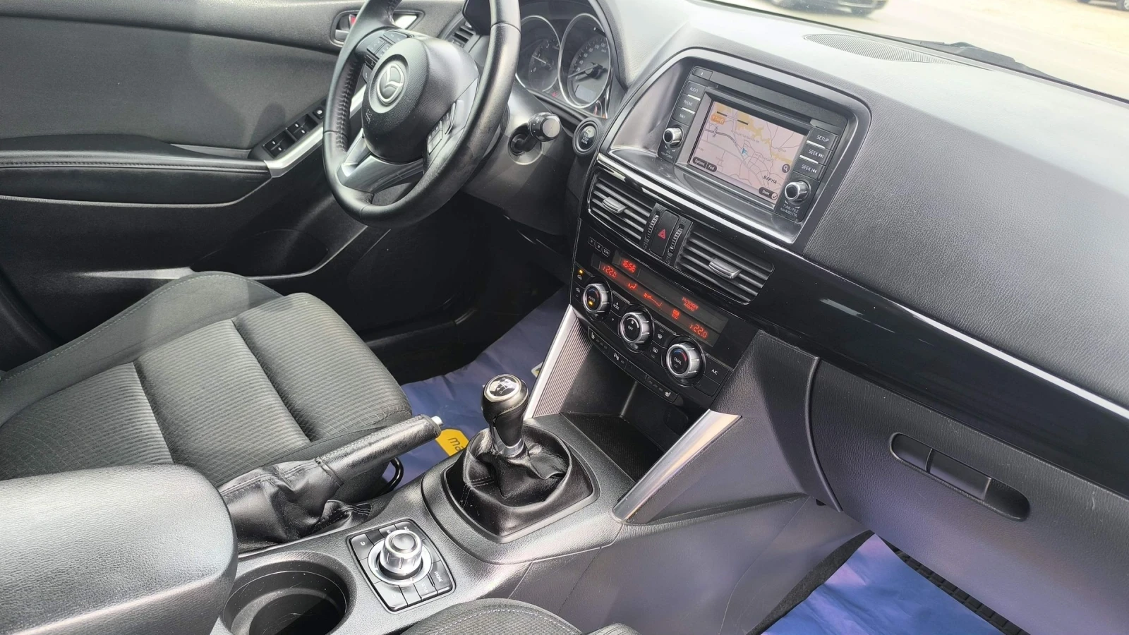 Mazda CX-5 2.2d, снимка 9 - Автомобили и джипове - 54409919