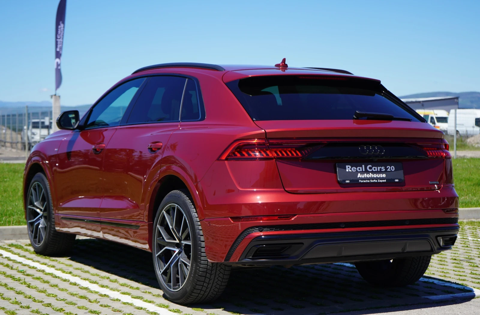 Audi Q8 50 TDI* S line* B&O* 360* Distr* Matrix* , снимка 6 - Автомобили и джипове - 54567191