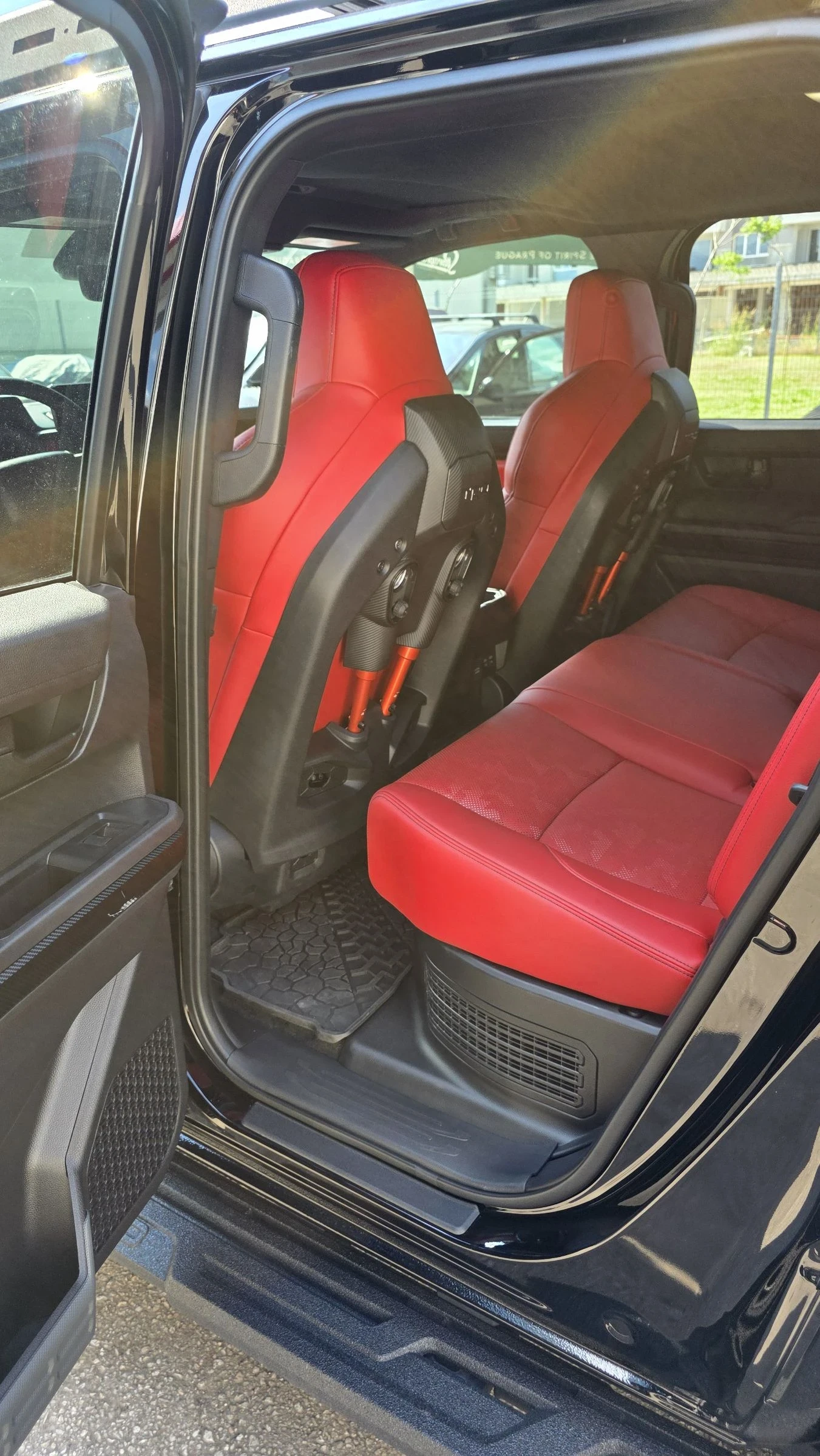Toyota Tacoma TRD PRO i-Force  Hybrid, снимка 7 - Автомобили и джипове - 55073272