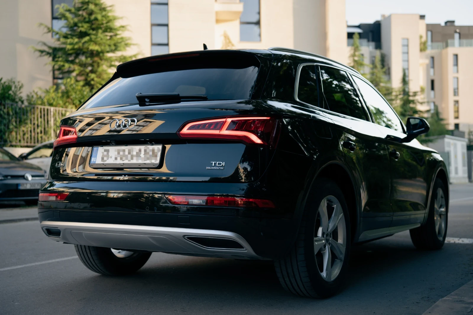 Audi Q5 Sport , снимка 5 - Автомобили и джипове - 55358992