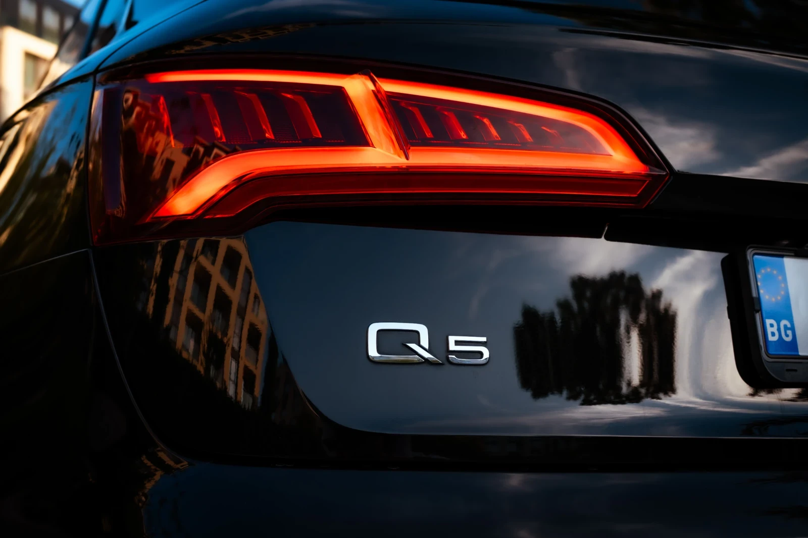 Audi Q5 Sport , снимка 13 - Автомобили и джипове - 55358992