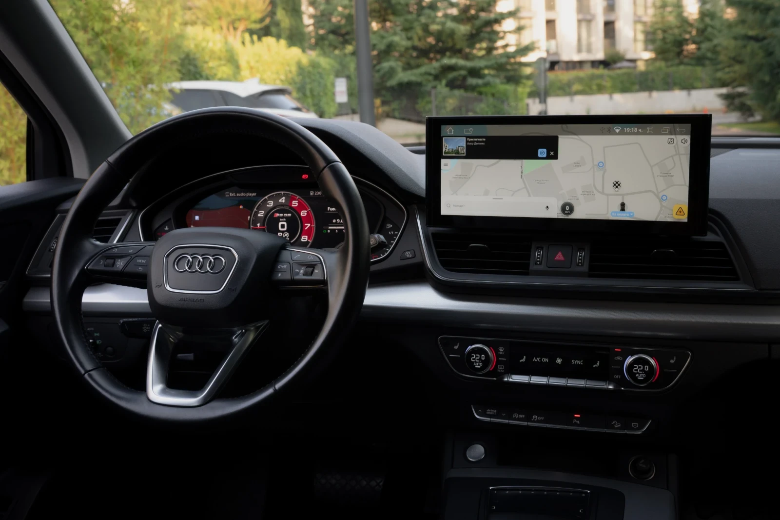 Audi Q5 Sport , снимка 7 - Автомобили и джипове - 55358992