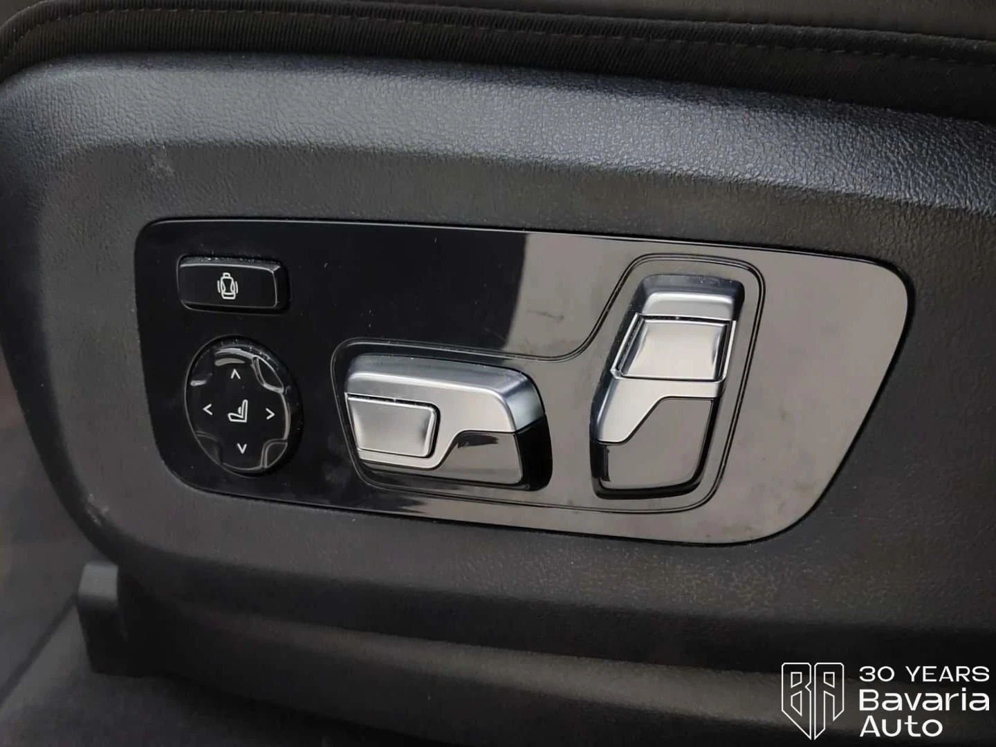 BMW X6 M60i xDrive Sportautomatic, снимка 14 - Автомобили и джипове - 55597921