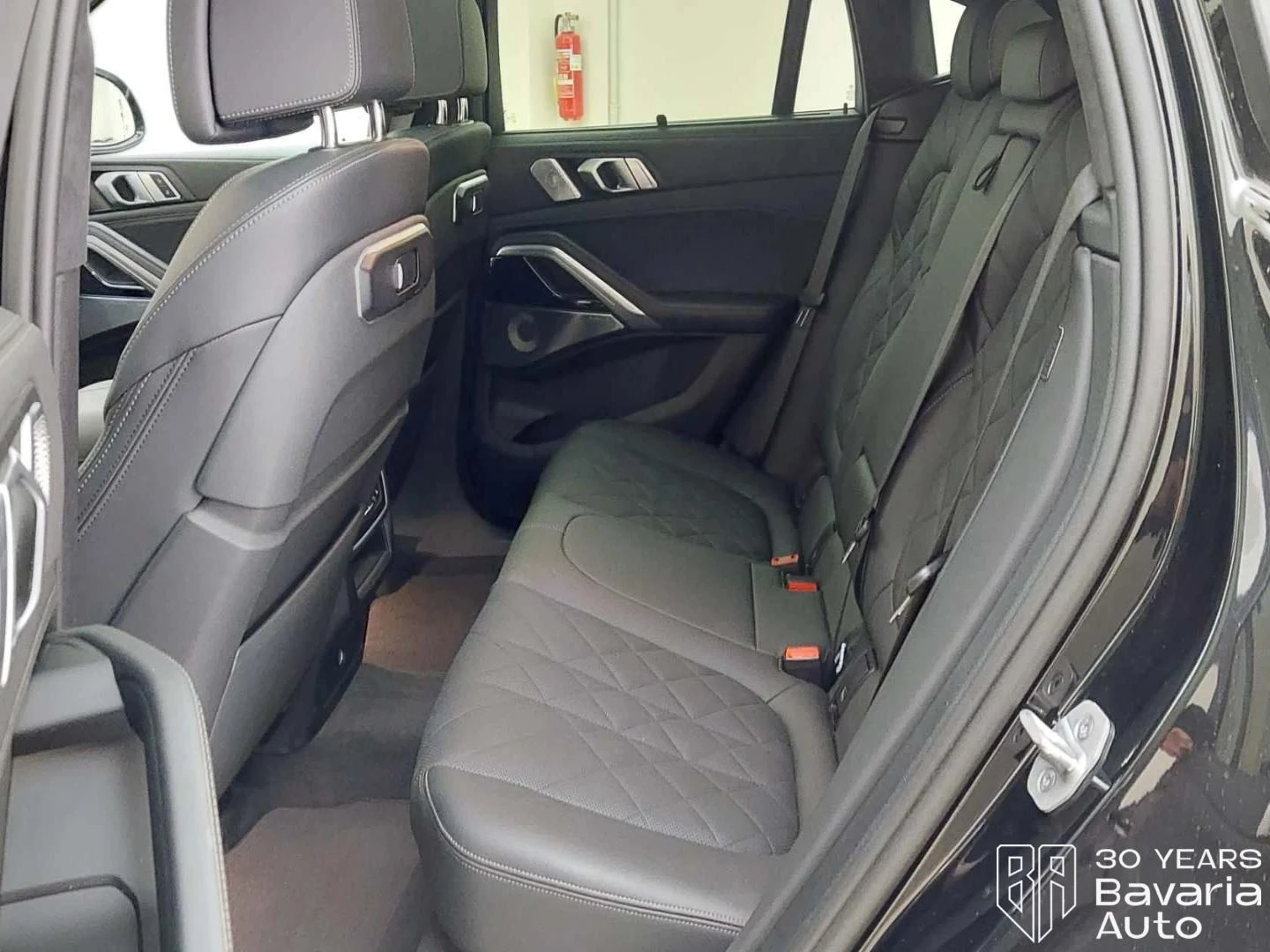 BMW X6 M60i xDrive Sportautomatic, снимка 9 - Автомобили и джипове - 55597921