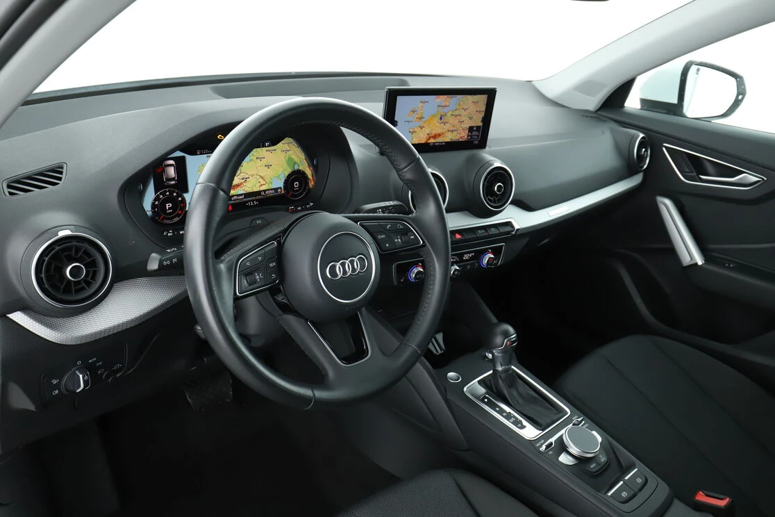 Audi Q2, снимка 17 - Автомобили и джипове - 55826800