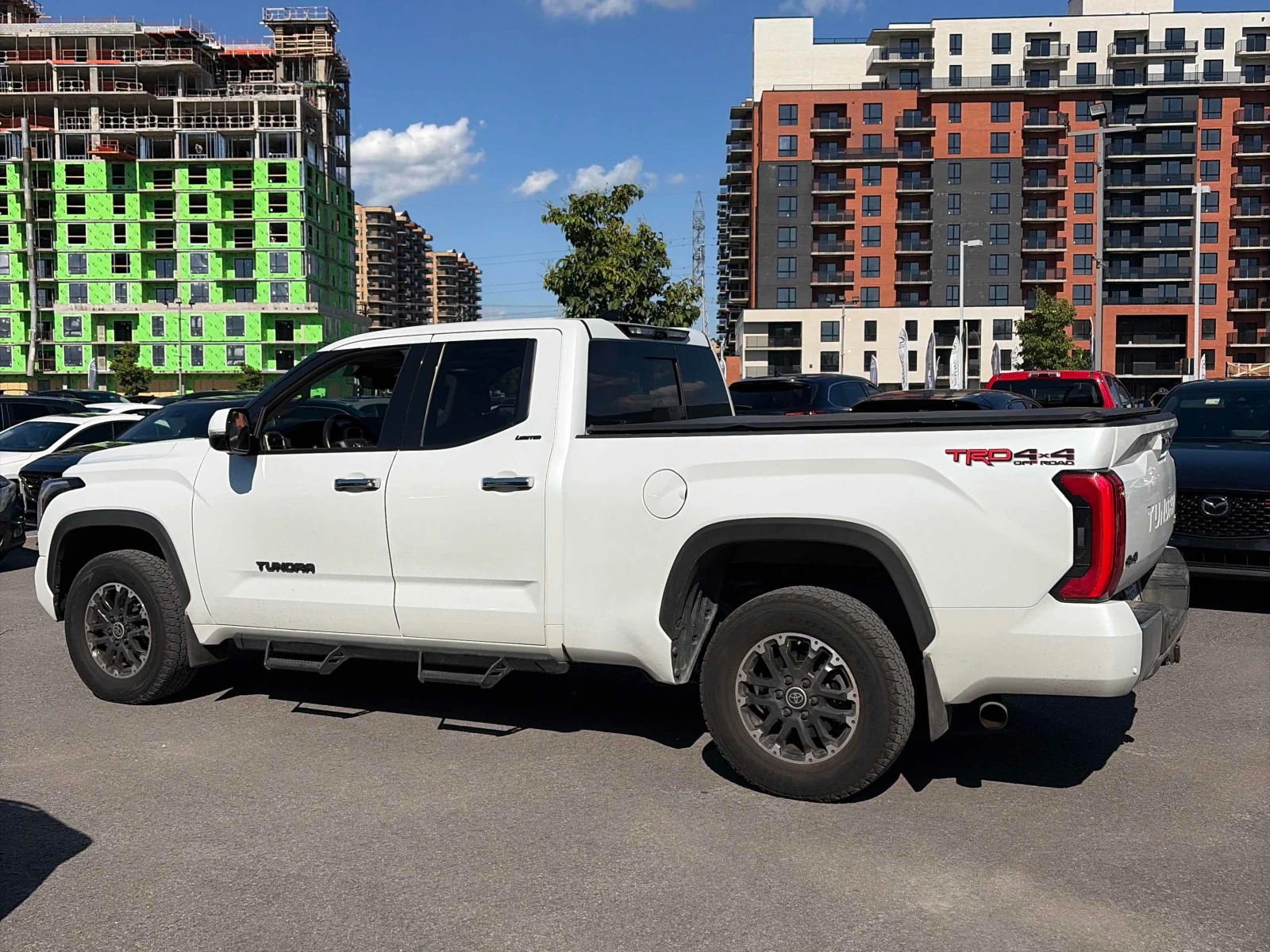 Toyota Tundra * Limited * АВТОКРЕДИТ БЕЗ ПЪРВОНАЧАЛНА ВНОСКА* , снимка 2 - Автомобили и джипове - 56128229