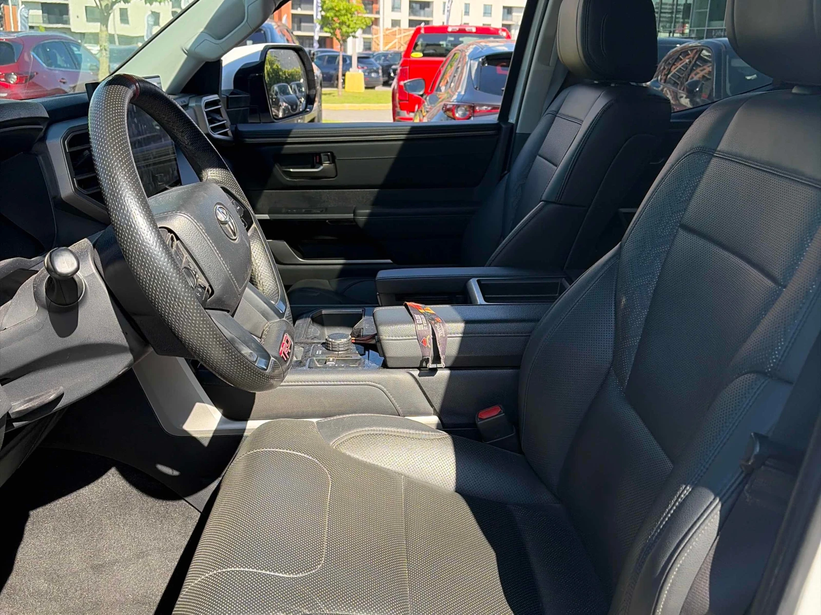 Toyota Tundra * Limited * АВТОКРЕДИТ БЕЗ ПЪРВОНАЧАЛНА ВНОСКА* , снимка 15 - Автомобили и джипове - 56128229