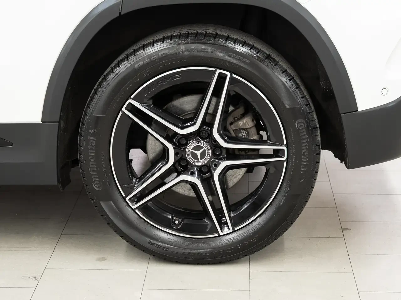 Mercedes-Benz GLA 250, снимка 10 - Автомобили и джипове - 56227357