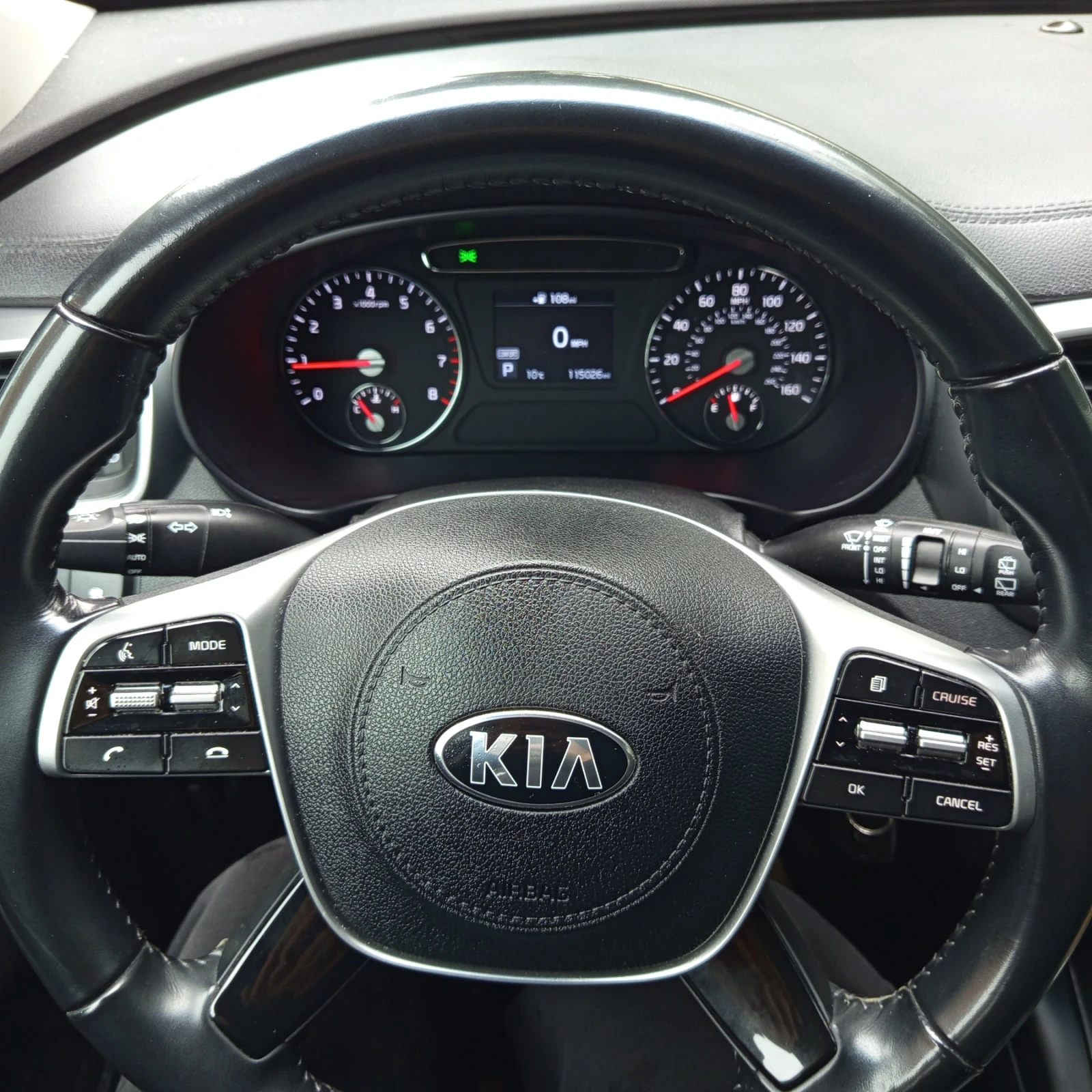 Kia Sorento 2.4 4x4 7места ФЕЙС, снимка 7 - Автомобили и джипове - 56364353