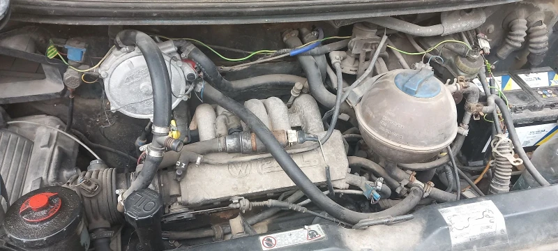 VW Transporter, снимка 9 - Бусове и автобуси - 53402022