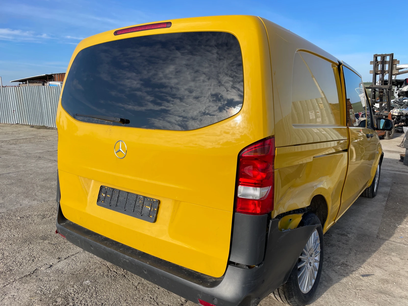 Mercedes-Benz Vito 2.2 CDI - изображение 4