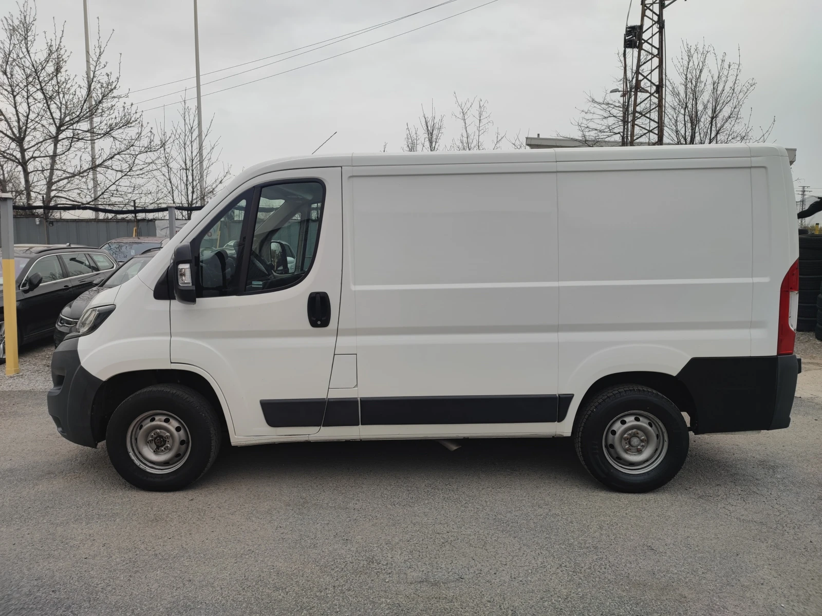 Peugeot Boxer 2.2D-110ks-6sk-ПАРКТРОНИК, снимка 4 - Бусове и автобуси - 54211921