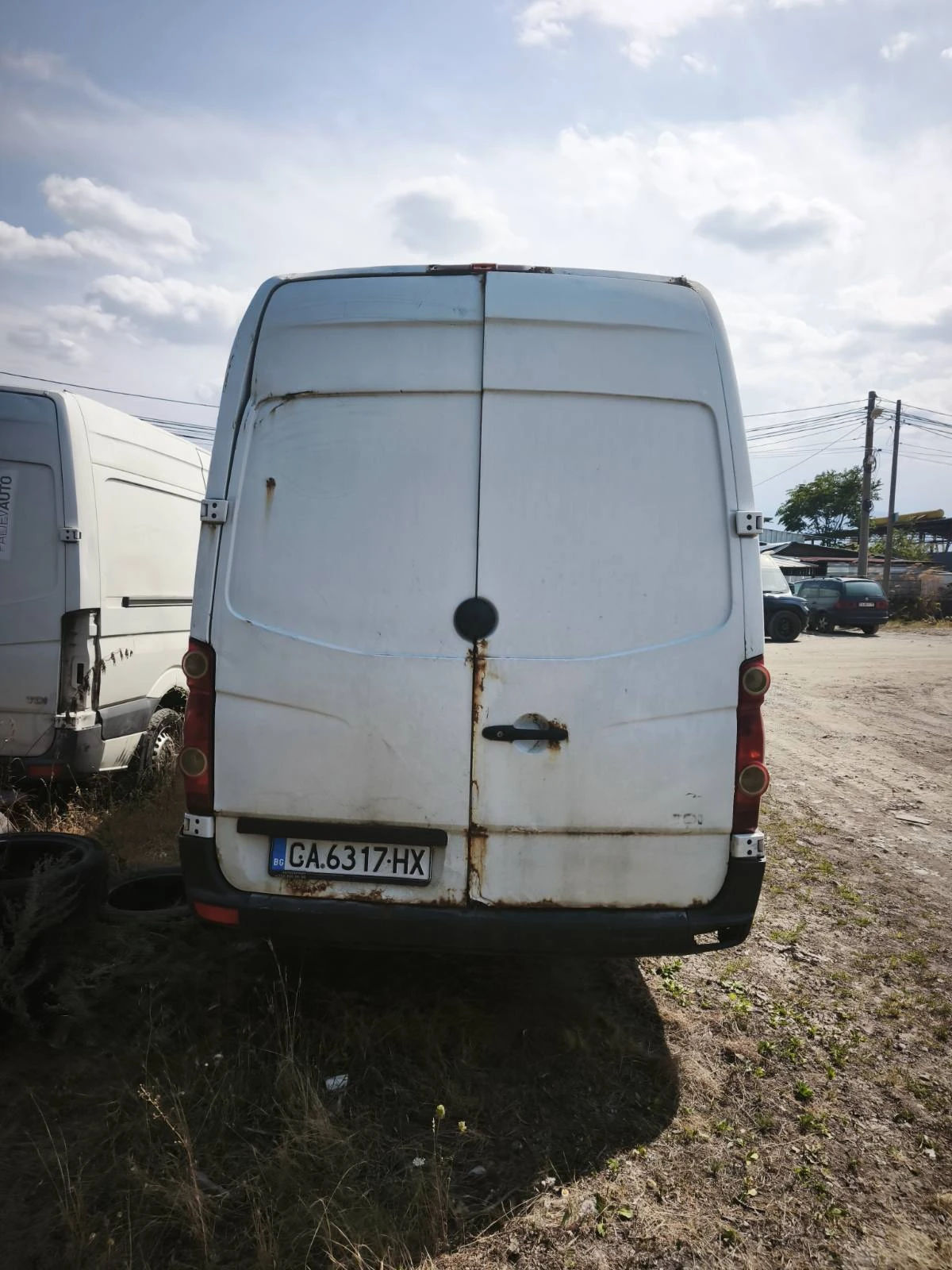 VW Crafter Най-дълга база, снимка 3 - Бусове и автобуси - 55654502