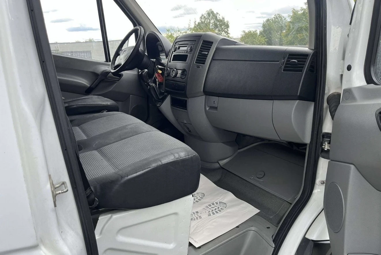 Mercedes-Benz Sprinter 313, снимка 11 - Бусове и автобуси - 56336264