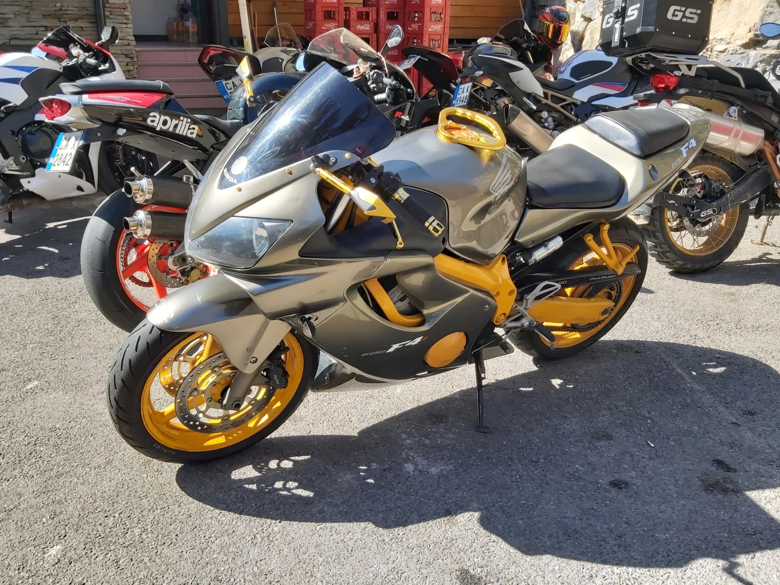 Honda Cbr CBR F4i - изображение 8
