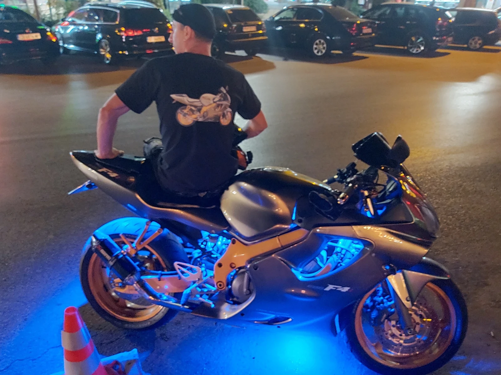 Honda Cbr CBR F4i - изображение 2