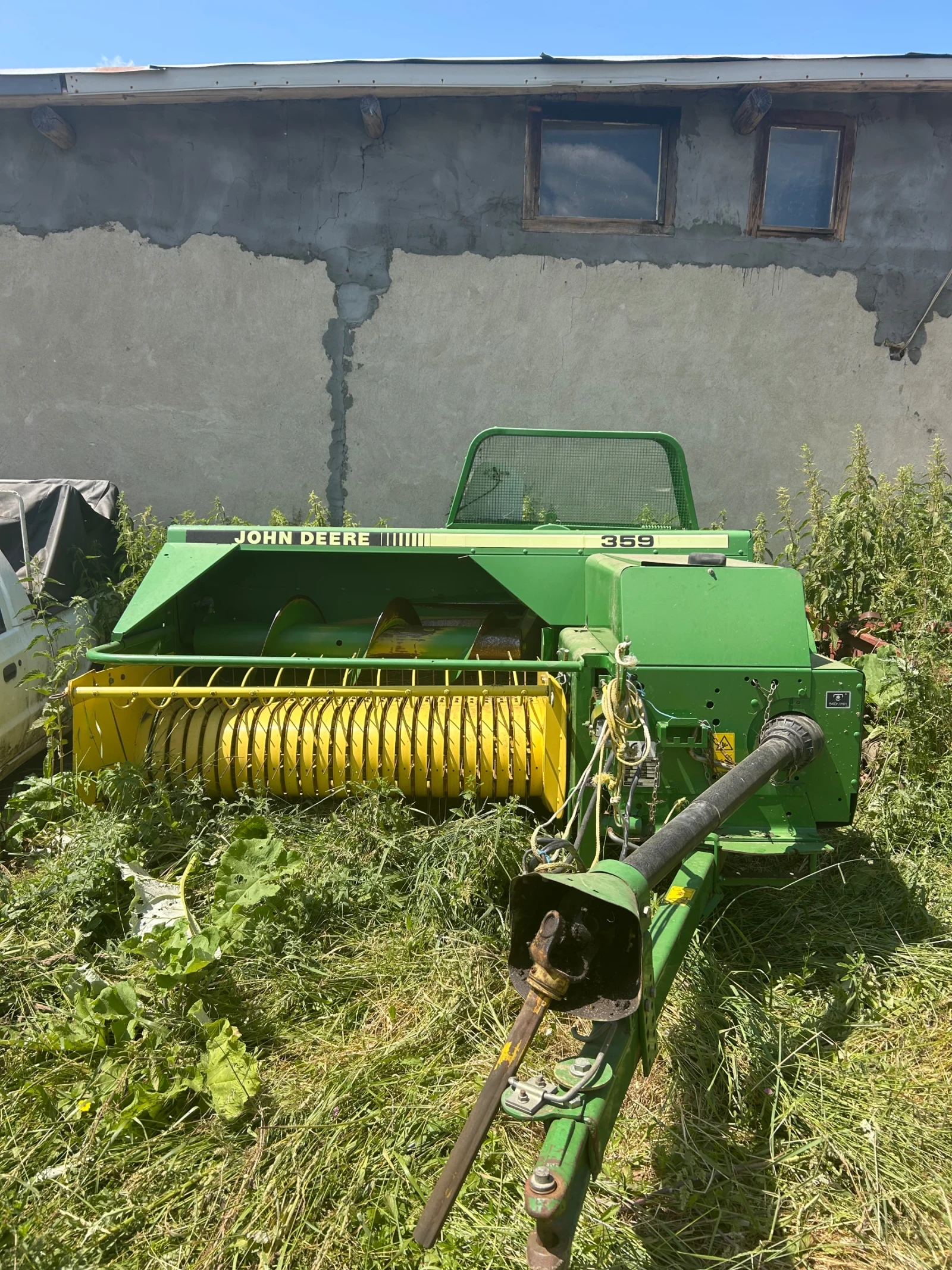 Балировачка John Deere 359