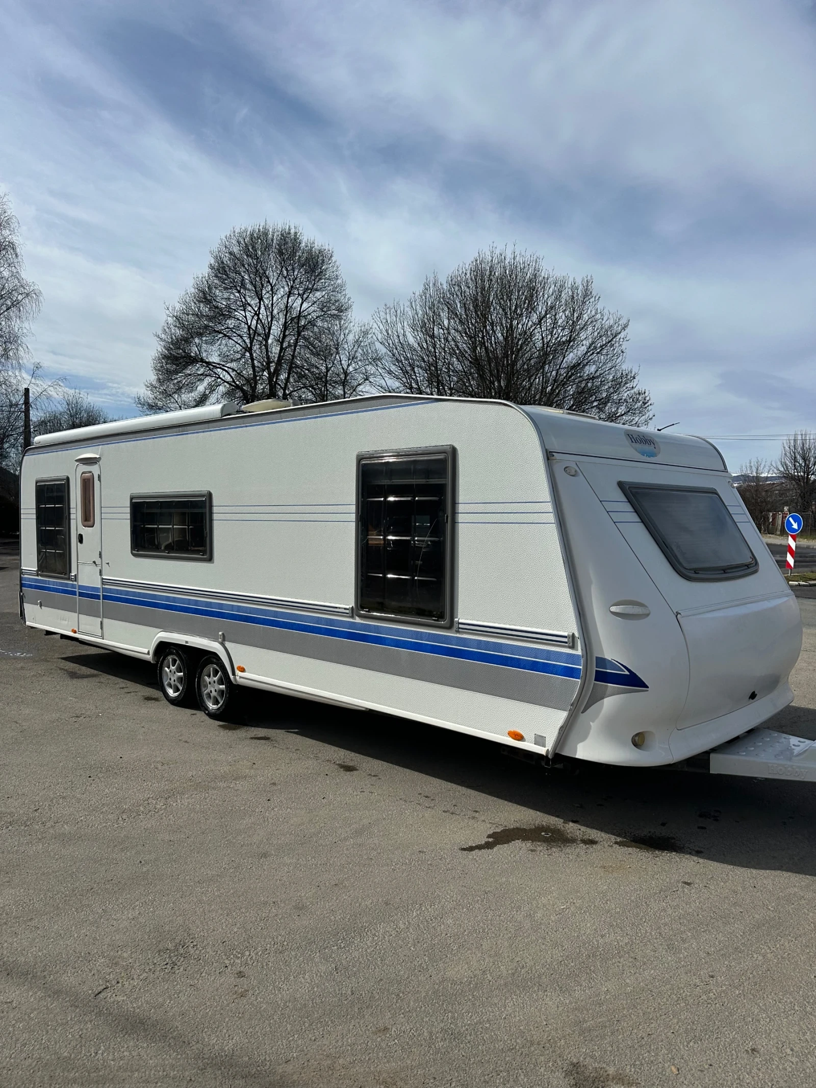 Каравана Hobby Prestige 720 / НОВ ВНОС/ СПАЛНЯ / БАНЯ И WC / РЕГ.