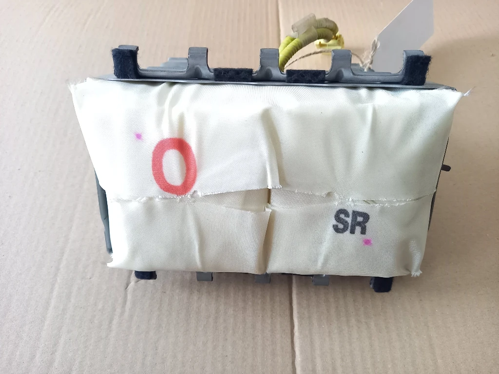    4 (4) | Mobile.bg   1