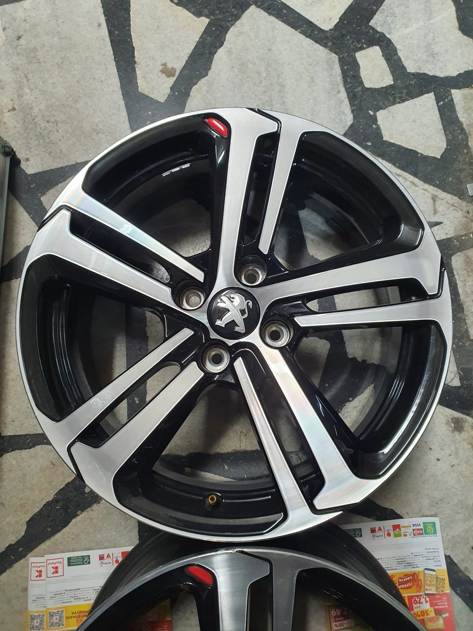 Джанти за Peugeot 2008, снимка 7 - Гуми и джанти - 54230415