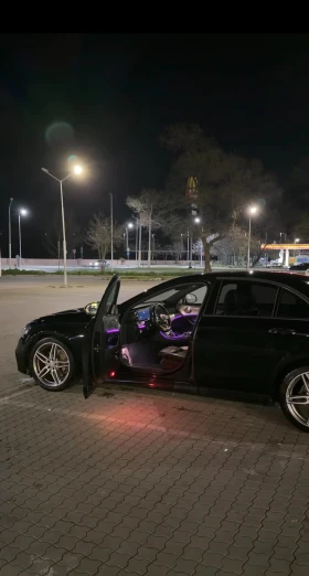Mercedes-Benz E 220, снимка 2