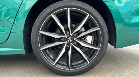 Toyota Corolla TS 2.0 HEV GR SPORT, снимка 16