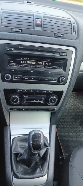 Skoda Octavia 1.4, снимка 7