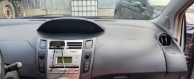 Toyota Yaris, снимка 8 - Автомобили и джипове - 44944050