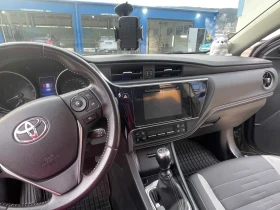 Toyota Auris 1.6, снимка 13