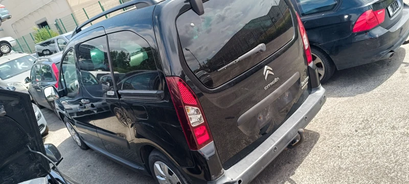 Citroen Berlingo 1.6 HDi 8V/1.6VTi , снимка 16 - Автомобили и джипове - 48320309