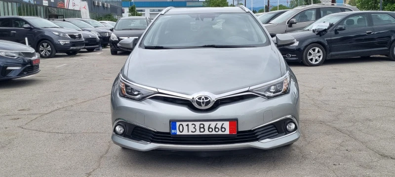 Toyota Auris 1.6 D4D 114k.c UNIKAT ITALIA EURO 6B , снимка 1 - Автомобили и джипове - 45545511