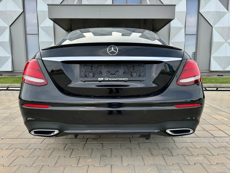 Mercedes-Benz E 220 AMG-360KAM-BLIND-SPOT-360CAM-BURMESTER-ПОДГРЕ, снимка 6 - Автомобили и джипове - 47279848