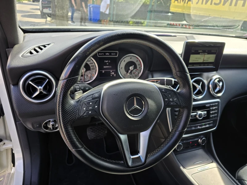 Mercedes-Benz A 180 AMG/LED, снимка 8 - Автомобили и джипове - 47355527