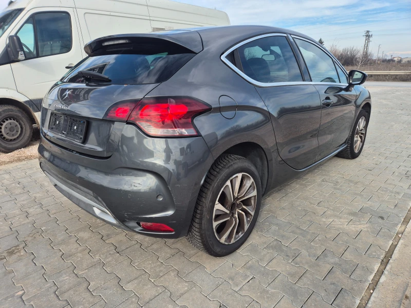 Citroen DS4 1.6e, снимка 5 - Автомобили и джипове - 48773929