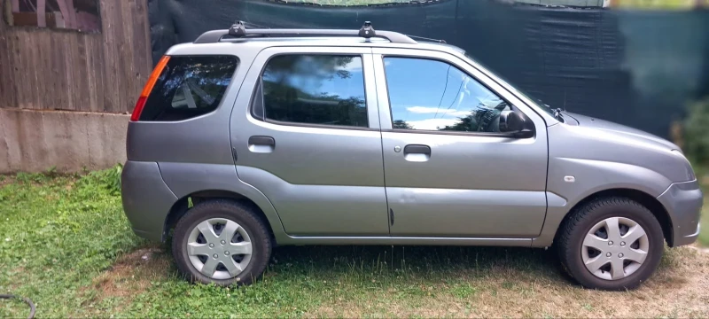 Subaru Justy, снимка 3 - Автомобили и джипове - 52540770