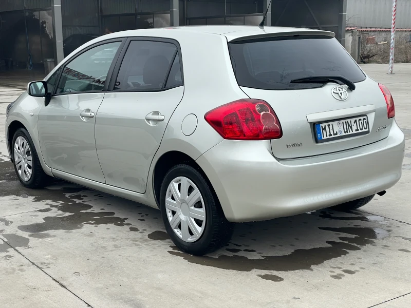 Toyota Auris 1.4 97к.с, снимка 6 - Автомобили и джипове - 49281580