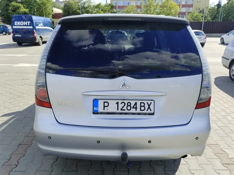 Mitsubishi Grandis, снимка 6 - Автомобили и джипове - 52679552