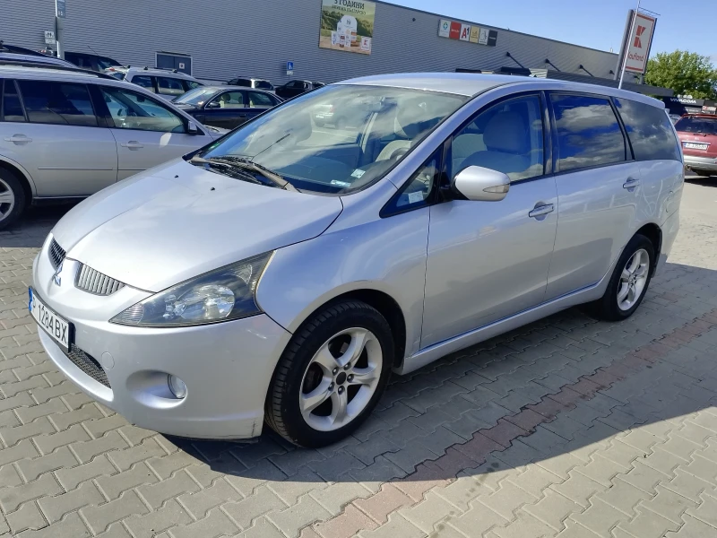 Mitsubishi Grandis, снимка 2 - Автомобили и джипове - 52679552